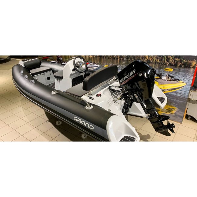 G380 - Grand Boats