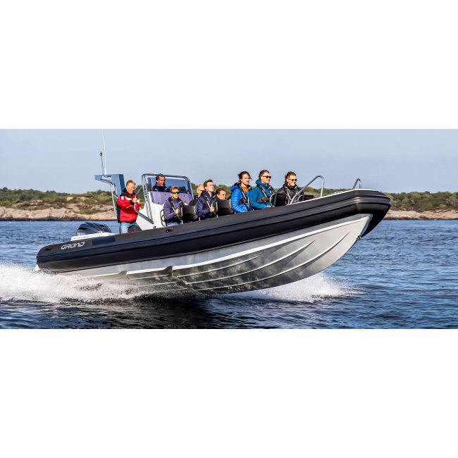 D950 DRIVE - Grand Boats