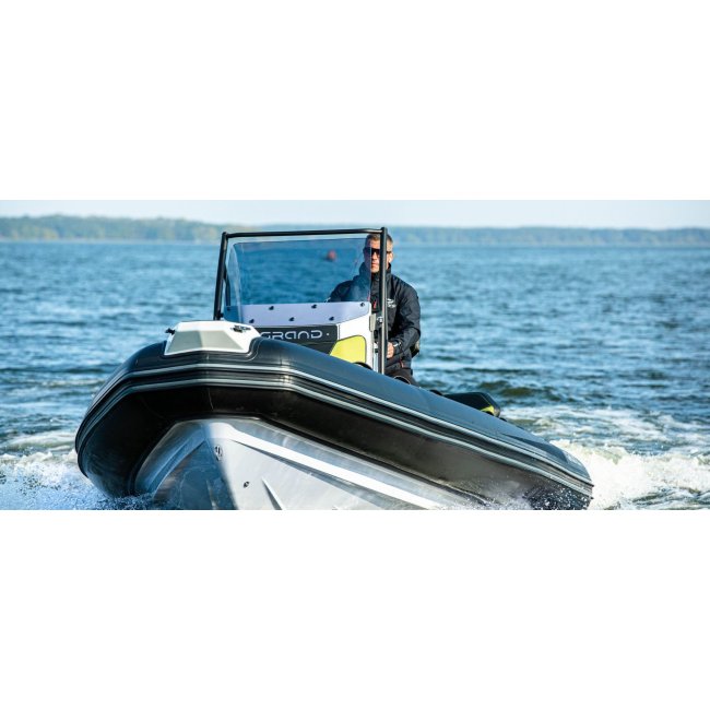 D600 ACTIVE - Grand Boats